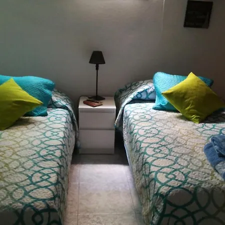 Paradise Center Capital Bed & Breakfast *